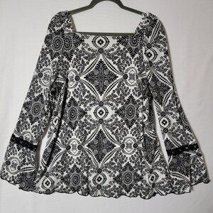 CATO Womens Tunic Top Lace Accented Bell Sleeves Size18/20W Black & White Y2K
